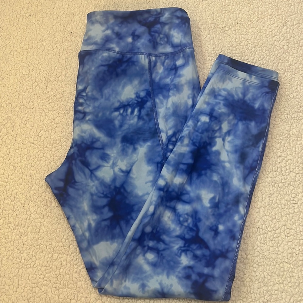 🟡🟡Women’s size XL workout leggings